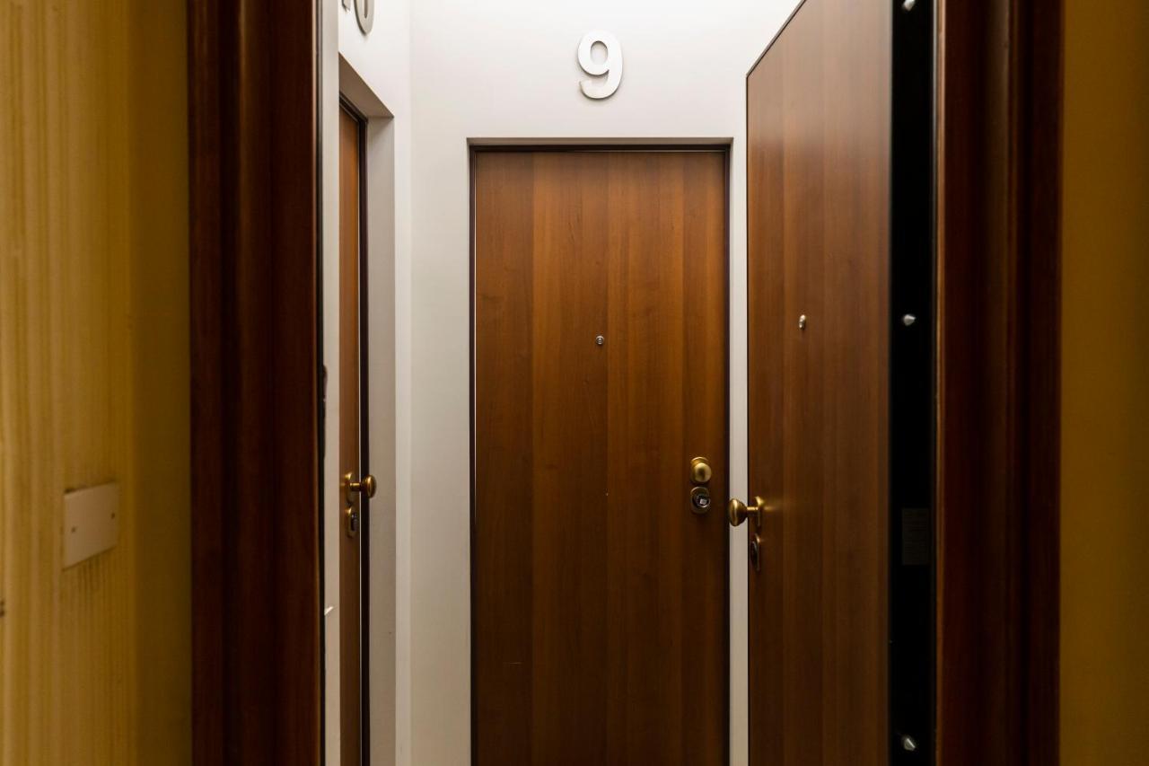 Special Dhome Milán Exteriér fotografie